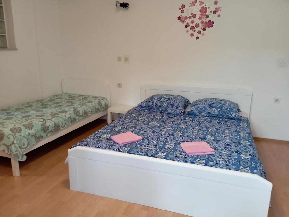 Apartments Mare Novigrad  Ngoại thất bức ảnh