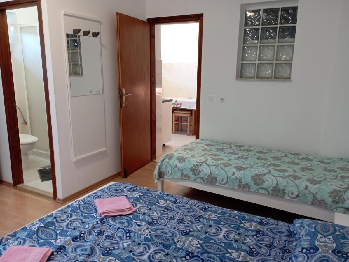 Apartments Mare Novigrad  Ngoại thất bức ảnh